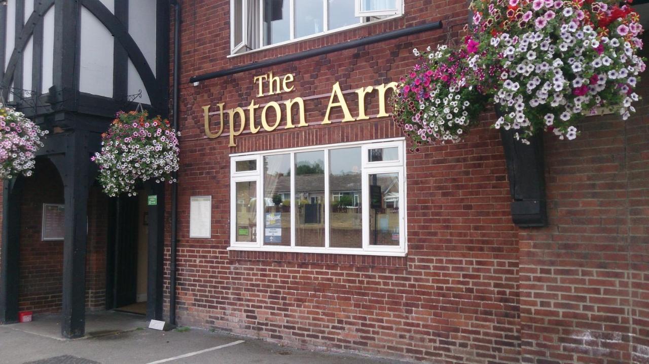 Upton Arms Hotel Pontefract Exterior foto